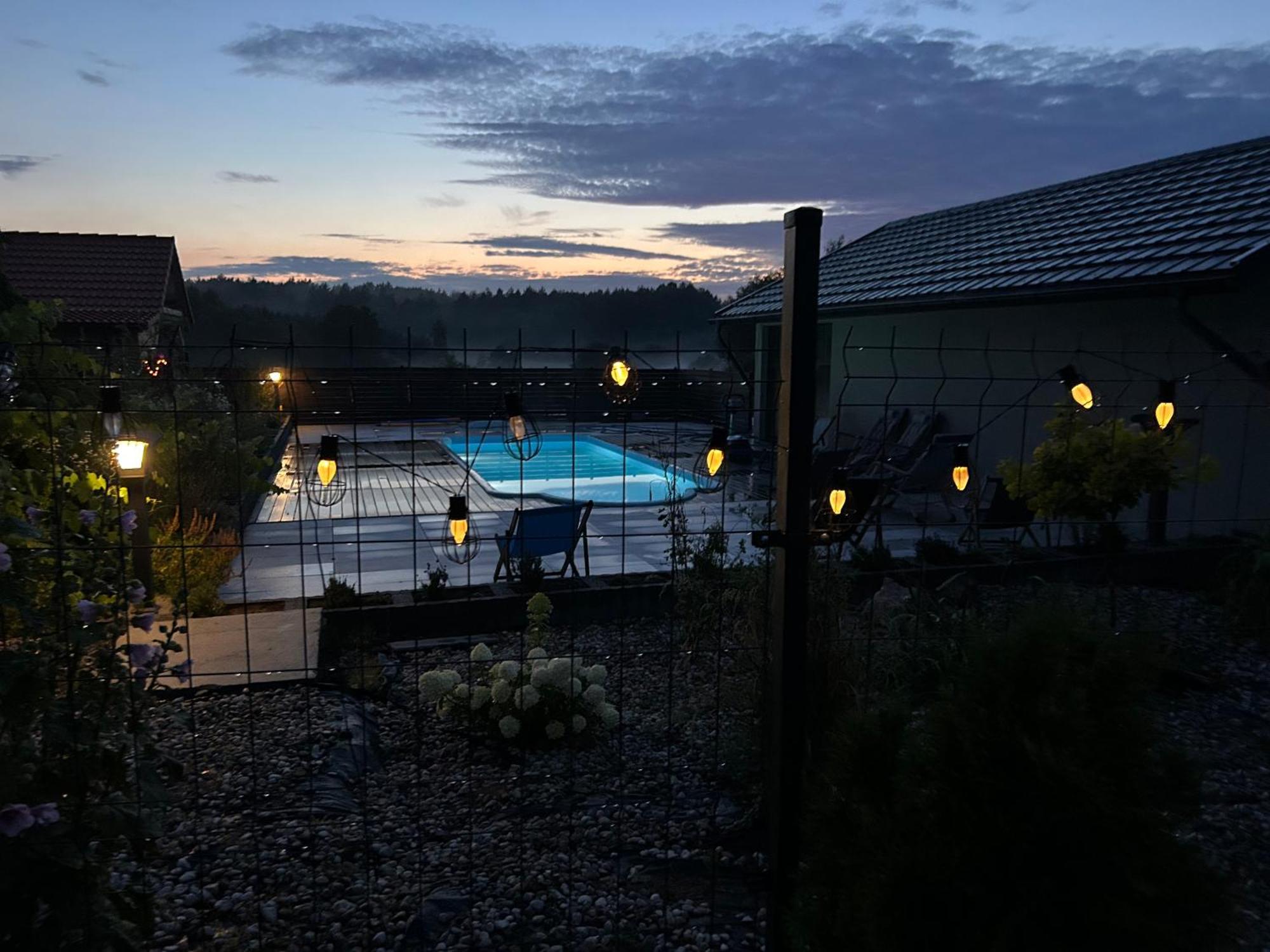 Villa Koniec Swiata Dom 84M2 Z Balia Mikołajki Exterior foto